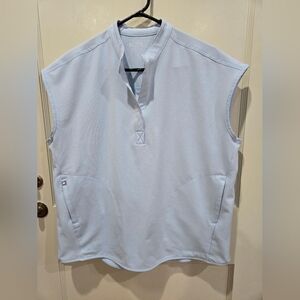 Sold OUT!! Like New!  Open Skies Figs Scrub Top